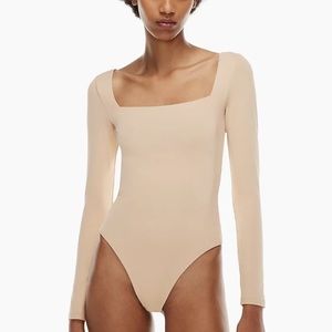 Aritzia Contour Bodysuit in toasted sesame